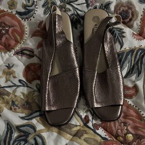 Elegant Metallic Sandals